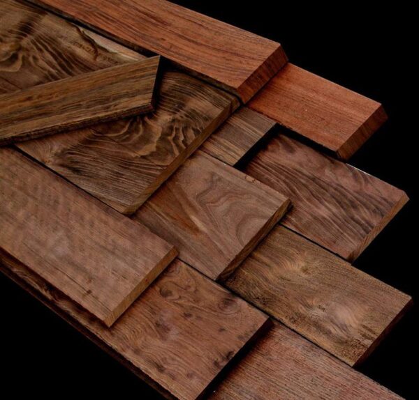 Phép so sánh gỗ óc chó và gỗ tần bì