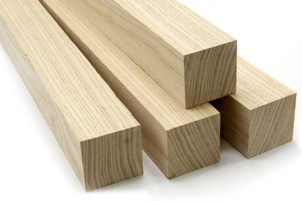 Gỗ tần bì là gì? So sánh gỗ tần bì và gỗ sồi