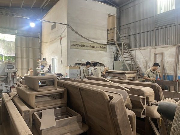 Quy trình sản xuất nội thất gỗ cao cấp chuyên nghiệp