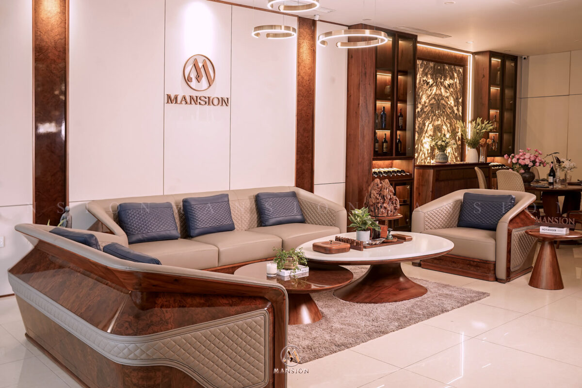 Showroom nội thất gỗ óc chó Mansion tầng 1 phòng khách bếp hiện đại - ảnh 01
