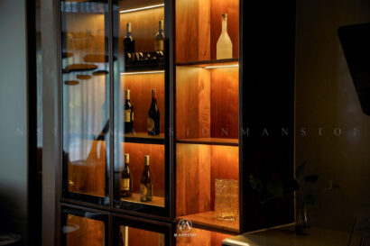Showroom nội thất gỗ óc chó Mansion tầng 2 phòng ăn Quiet Luxury - ảnh 37